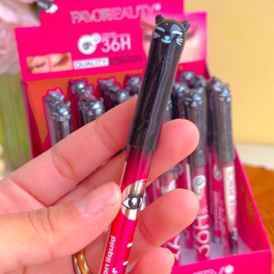 delineador de ojos plumon negro gatito favorbeauty