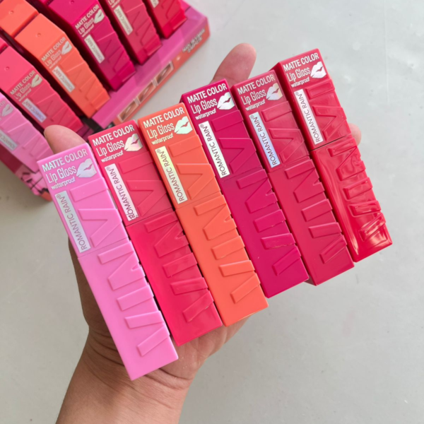 Labial vinyl dupe maybelline