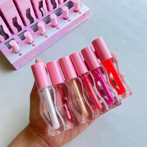 Gloss dupe gisou lucky model
