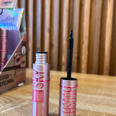 delineador de ojos liquido dupe sky